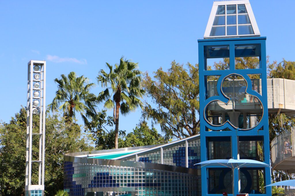 Bay Cove Pool slide at Bay Lake Tower with a Mickey design on the slide tower.